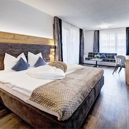 אישגל Hotel Ferienglueck מראה חיצוני תמונה