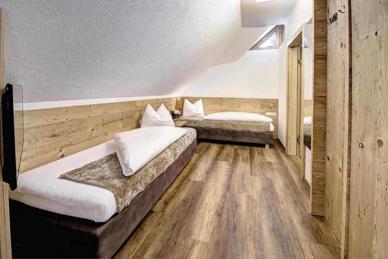 אישגל Hotel Ferienglueck מראה חיצוני תמונה